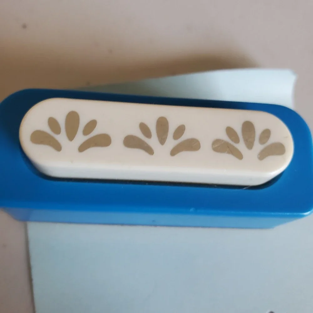 All Night Media Triple Floral Fan Border Paper Punch Blue White Craft Tool